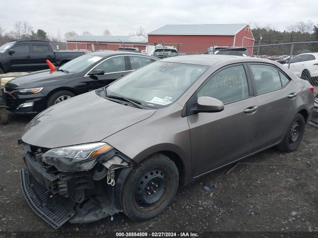 Toyota Corolla Xle 2019 2T1BURHE1KC203201 Image 2
