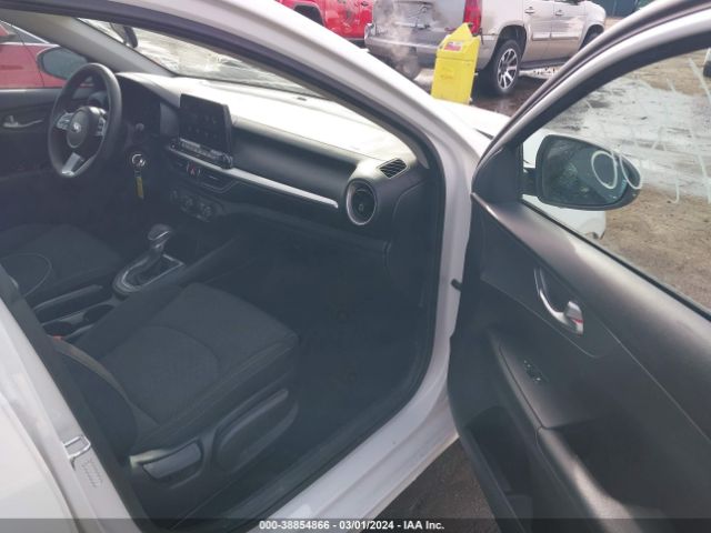3KPF24AD7LE141155 KIA Forte Lxs