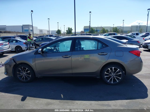 Toyota COROLLA SE 2018 2T1BURHE5JC010841 Image 14