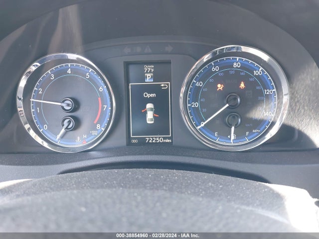 Toyota COROLLA SE 2018 2T1BURHE5JC010841 Image 7