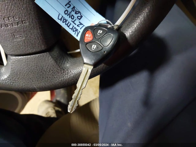 2012 TOYOTA RAV4 VIN: 2T3BF4DV0CW256188