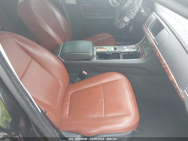 2009 JAGUAR XF SAJWA06B69HR32073 Photo 4