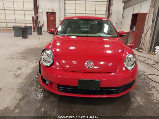 3VWJX7AT2EM605849 Volkswagen Beetle 2.5l