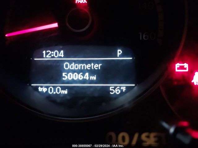 3VWJX7AT2EM605849 Volkswagen Beetle 2.5l
