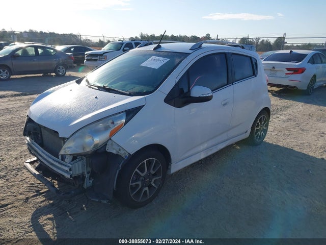 Chevrolet Spark 2lt Auto 2014 KL8CF6S91EC413988 Image 2