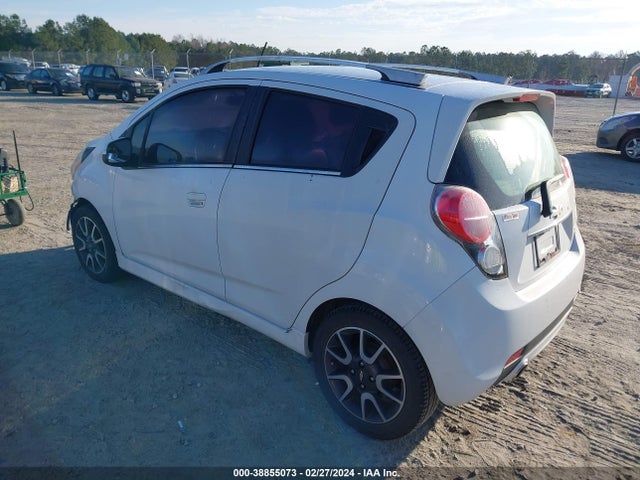 Chevrolet Spark 2lt Auto 2014 KL8CF6S91EC413988 Image 3