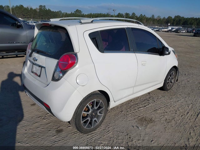 Chevrolet Spark 2lt Auto 2014 KL8CF6S91EC413988 Image 4
