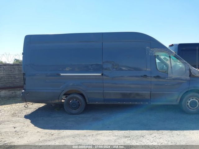 1FTBR3X89LKA72321 Ford Transit-250 Cargo Van