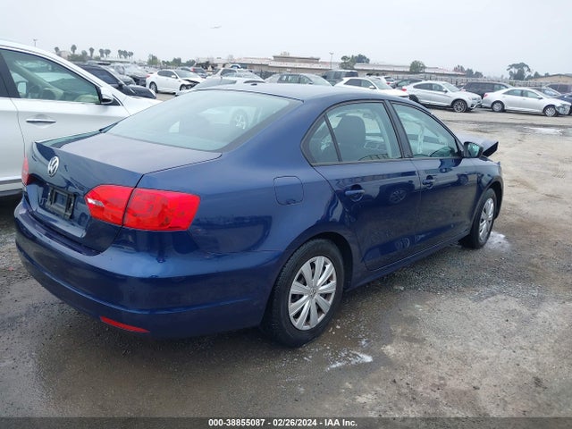 3VW2K7AJ3EM306727 Volkswagen Jetta 2.0l S