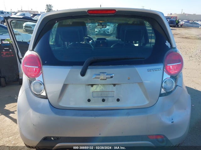 Chevrolet Spark 1lt Auto 2014 KL8CD6S90EC487232 Image 15