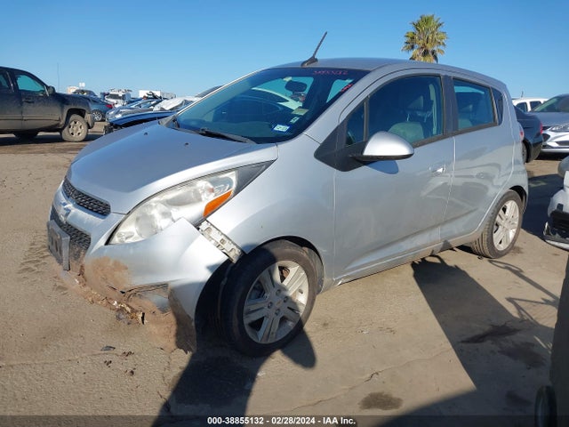 Chevrolet Spark 1lt Auto 2014 KL8CD6S90EC487232 Image 2