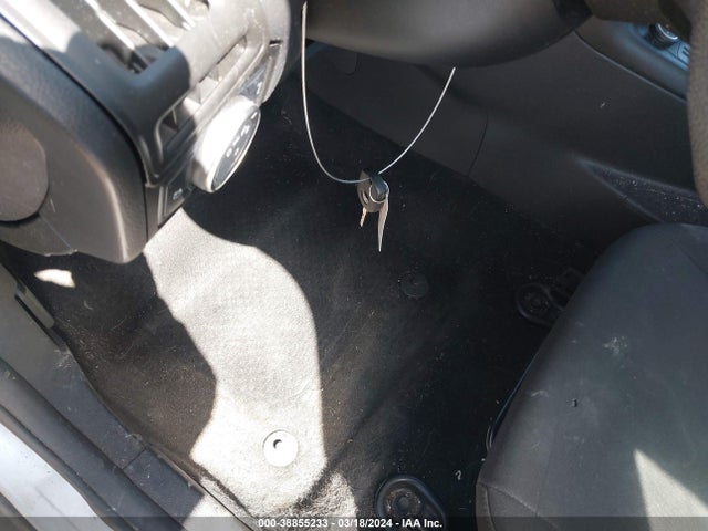 Ford FOCUS SE 2015 1FADP3K28FL263864 Image 11