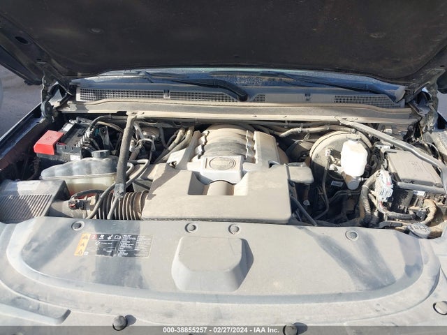 1GYS3BKJXJR374804 Cadillac Escalade Luxury