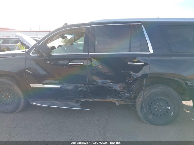 1GYS3BKJXJR374804 Cadillac Escalade Luxury
