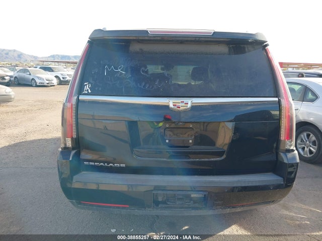 1GYS3BKJXJR374804 Cadillac Escalade Luxury
