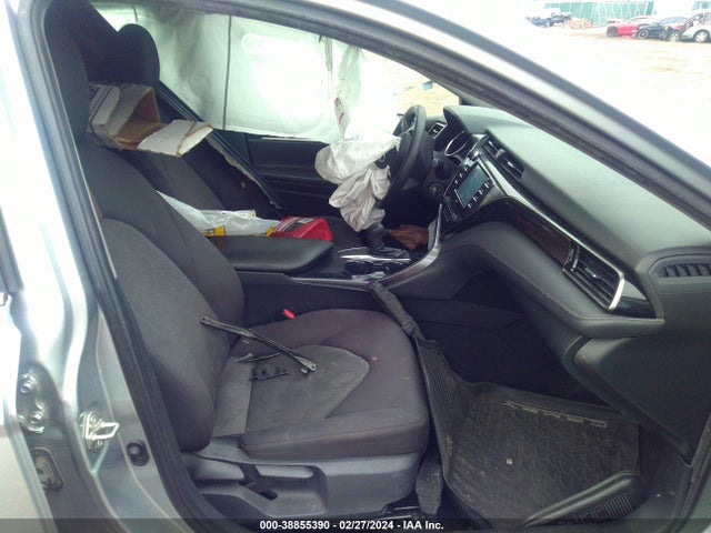 Toyota CAMRY LE 2020 4T1C11AK4LU872223 Image 5