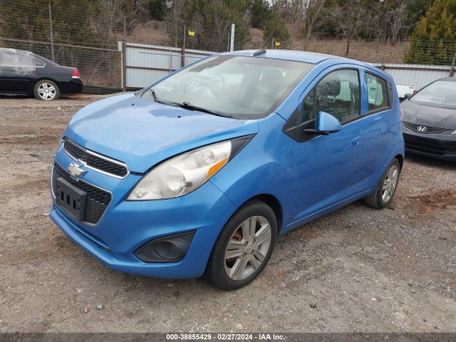 Chevrolet Spark 1lt Auto 2014 KL8CD6S92EC561198 Image 2