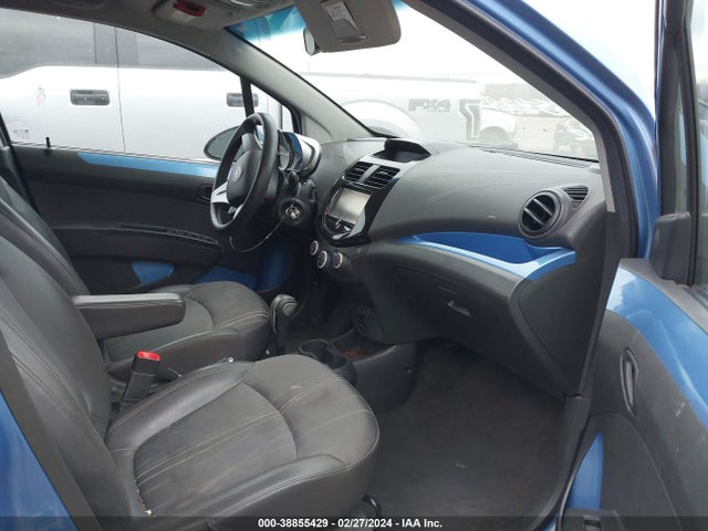 Chevrolet Spark 1lt Auto 2014 KL8CD6S92EC561198 Image 5