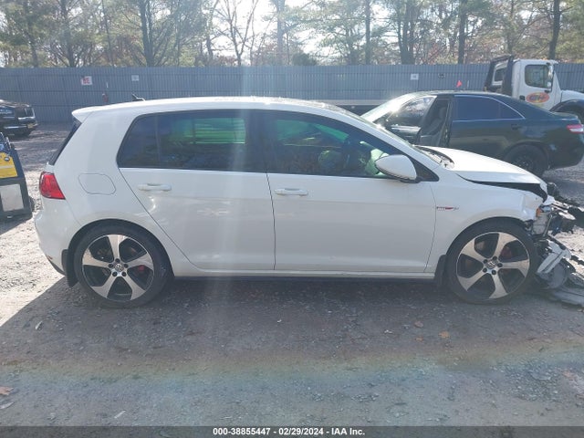 3VW4T7AUXGM042926 Volkswagen Golf Gti Se 4-door