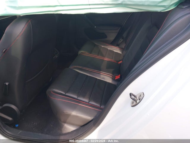 3VW4T7AUXGM042926 Volkswagen Golf Gti Se 4-door