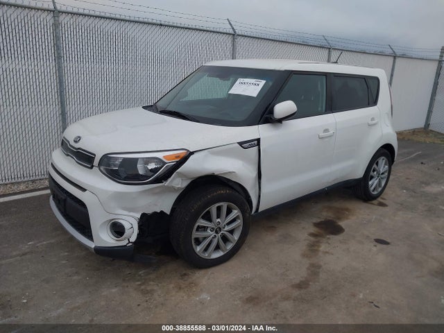 KIA SOUL + 2018 KNDJP3A52J7904436 Image 2