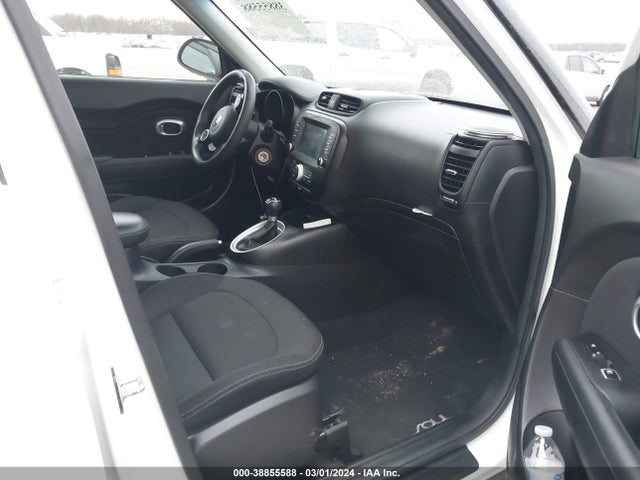 KIA SOUL + 2018 KNDJP3A52J7904436 Image 5