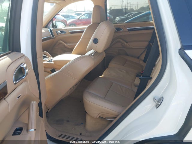 2011 PORSCHE CAYENNE WP1AA2A27BLA05998 Photo 7