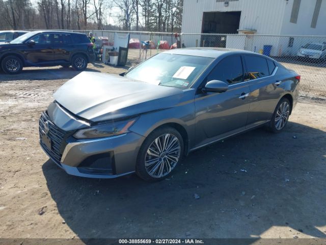 1N4BL4EWXPN415012 Nissan Altima Sl Intelligent Awd