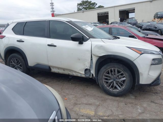 JN8AT3AA6MW002265 Nissan Rogue S Fwd