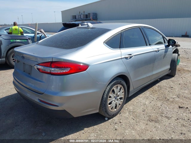 Ford FUSION S 2020 3FA6P0G70LR200895 Image 4
