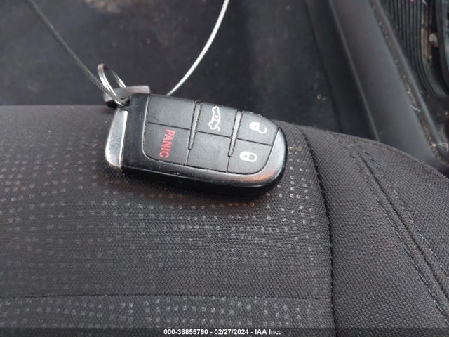 Chrysler 200 Limited 2015 1C3CCCAB5FN579458 Image 11