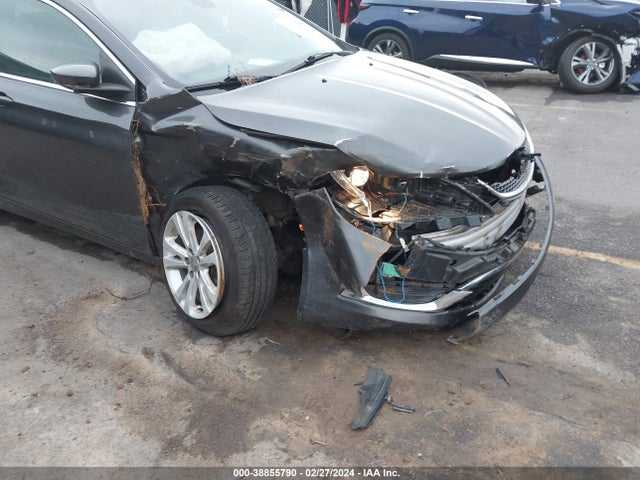 Chrysler 200 Limited 2015 1C3CCCAB5FN579458 Image 6