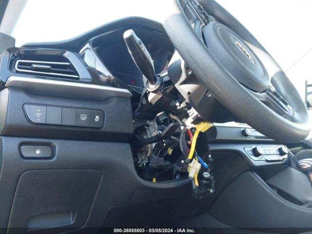 KNDCB3LC5L5432931 KIA NIRO LX