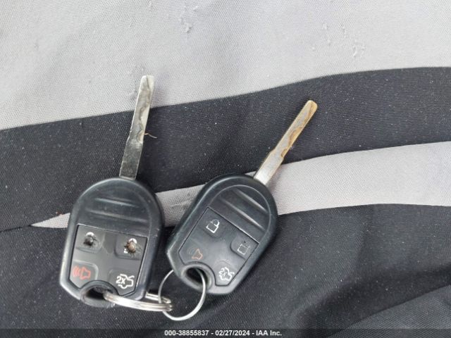3FADP4BJ2FM108643 Ford FIESTA SE