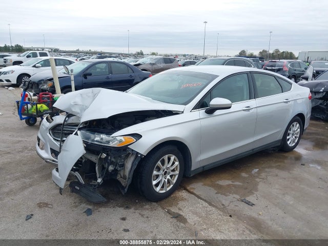 Ford FUSION S 2016 3FA6P0G71GR165290 Image 2