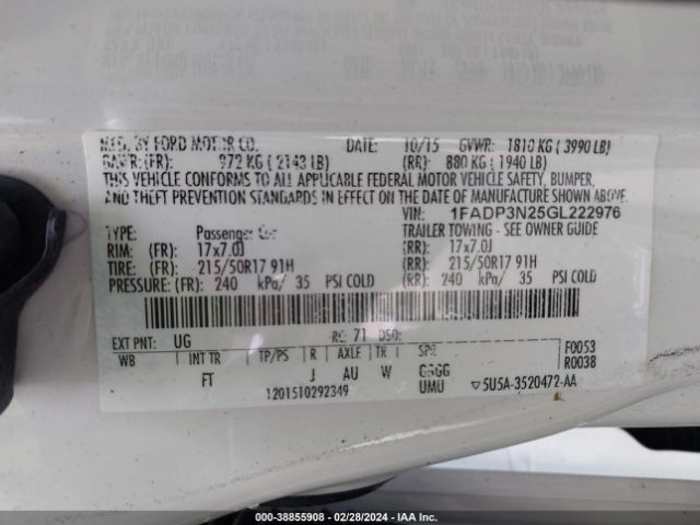 1FADP3N25GL222976 Ford Focus Titanium