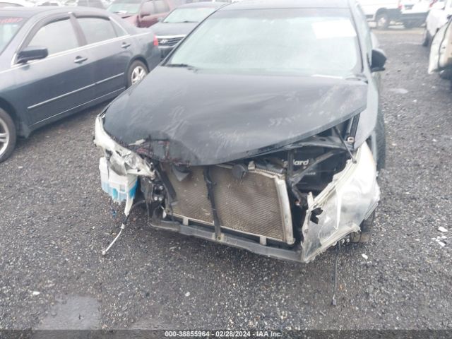 4T1BF1FK1EU305735 Toyota CAMRY SE