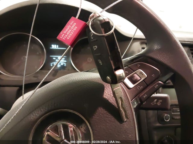 3VW2K7AJ8FM353589 Volkswagen Jetta 2.0l S