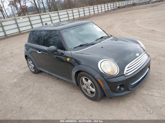 2011 MINI COOPER WMWSU3C51BT093342 Photo 0