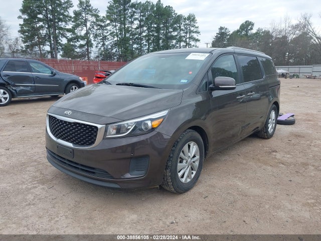 KIA SEDONA LX 2017 KNDMB5C17H6240586 Image 2
