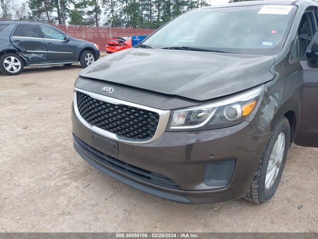 KIA SEDONA LX 2017 KNDMB5C17H6240586 Image 6