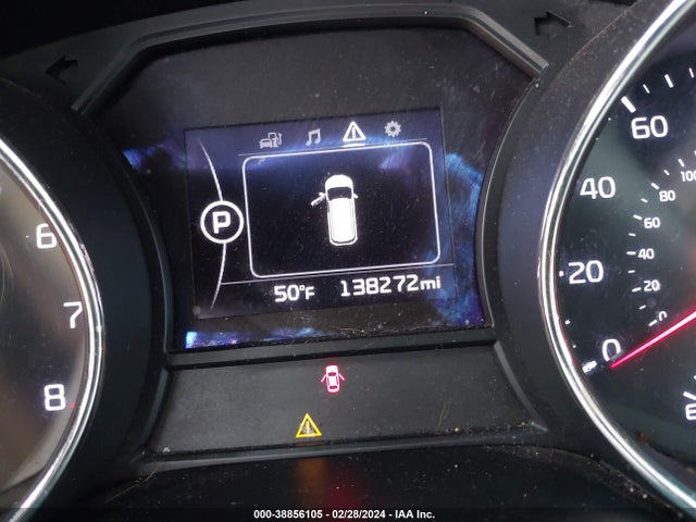 KIA SEDONA LX 2017 KNDMB5C17H6240586 Image 7