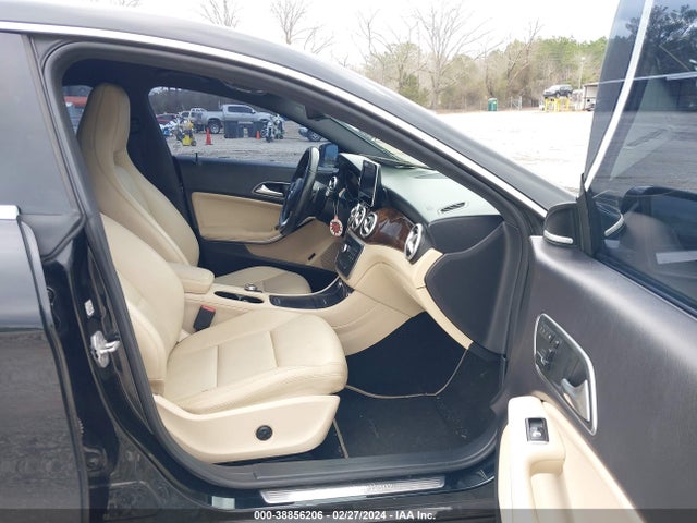 WDDSJ4EB0FN177527 Mercedes-Benz CLA 250