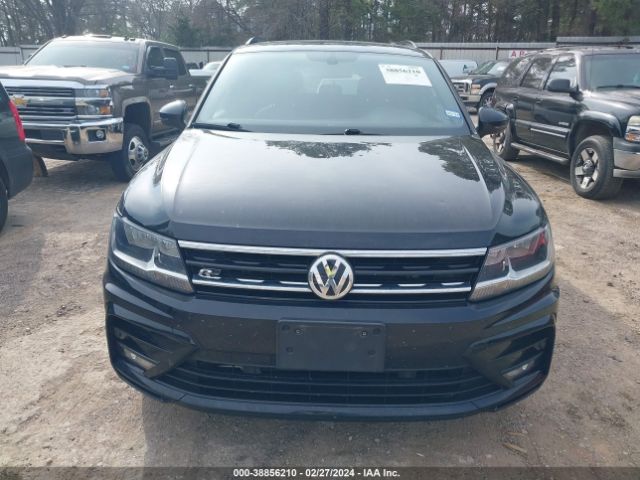 3VV3B7AX3LM124312 Volkswagen Tiguan 2.0t Se/2.0t Se R-line Black/2.0t Sel