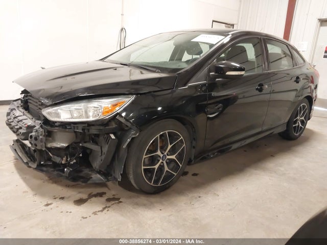 Ford FOCUS SE 2016 1FADP3F20GL377644 Image 2