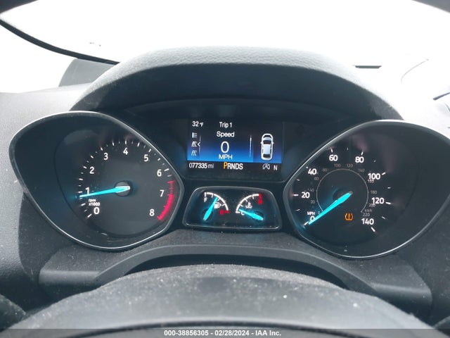 Ford ESCAPE SE 2017 1FMCU9G9XHUD62444 Image 7