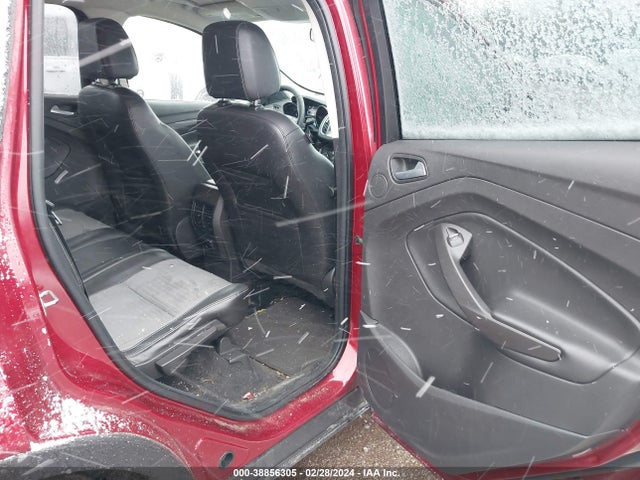 Ford ESCAPE SE 2017 1FMCU9G9XHUD62444 Image 8