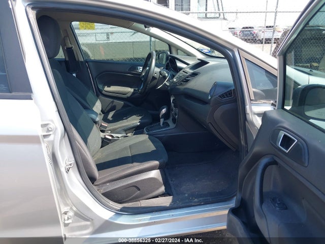 Ford FIESTA SE 2016 3FADP4EJ9GM160204 Image 5