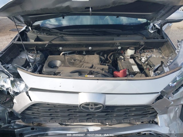 Toyota RAV4 LE 2020 2T3G1RFV8LC128832 Image 10
