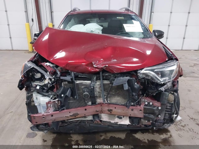 Toyota RAV4 SE 2018 2T3JFREV7JW771578 Image 12